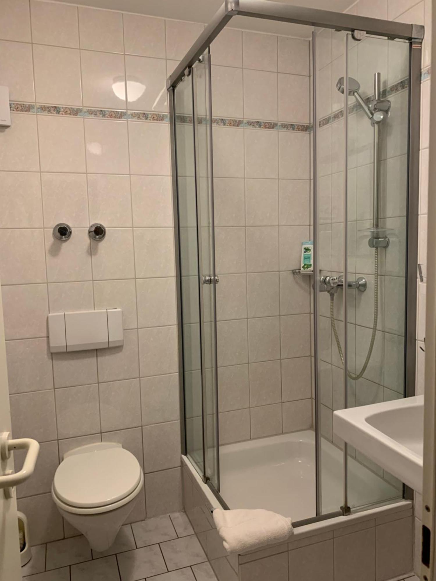 Haus Neugebauer-Garni, Johannisberg Esterno foto